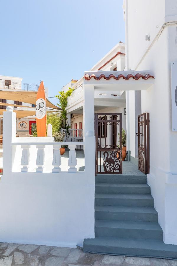 Uncle John'S Guesthouse سكوبيلوس تاون المظهر الخارجي الصورة